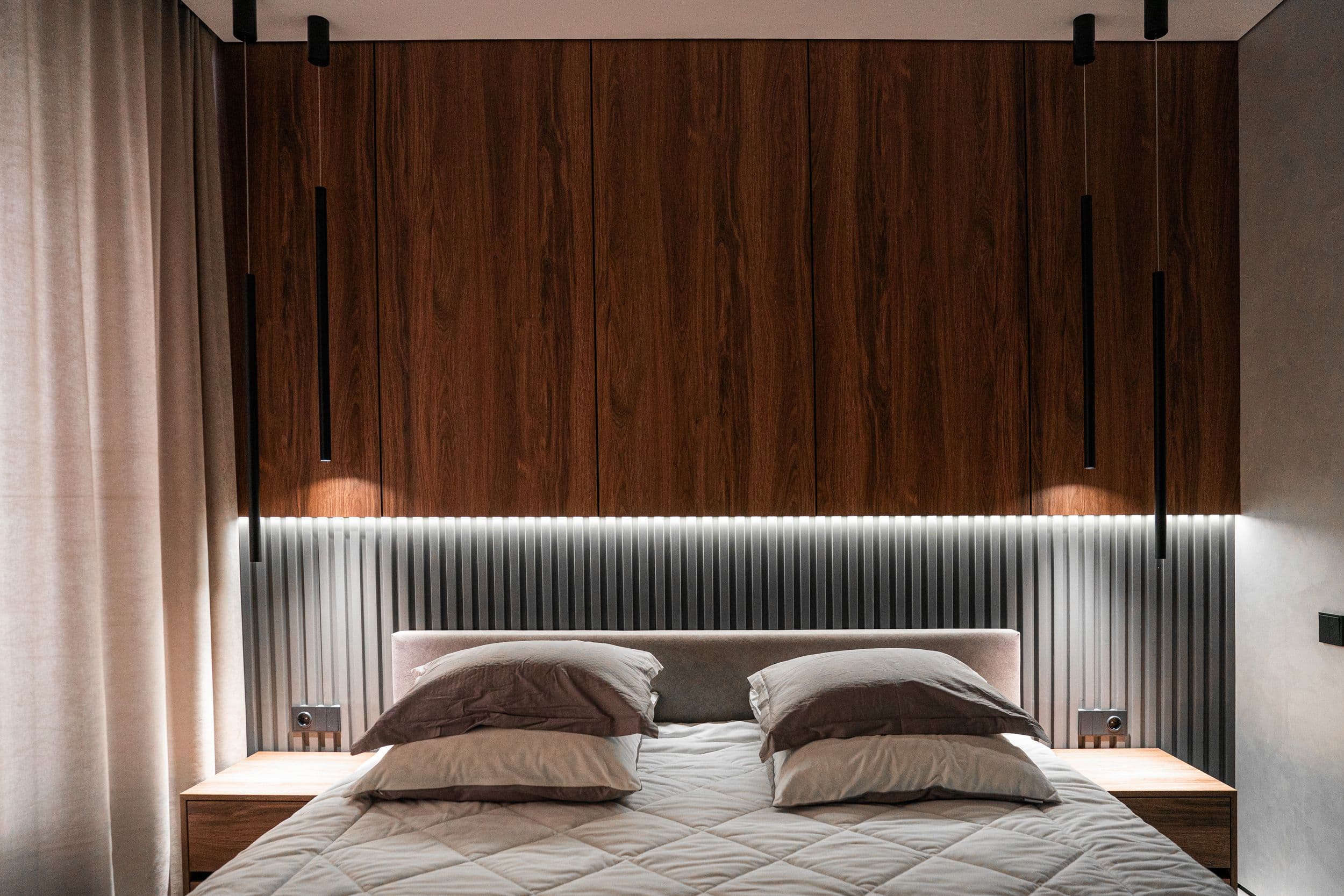 Подвесная тв-зона с интегрированным освещением