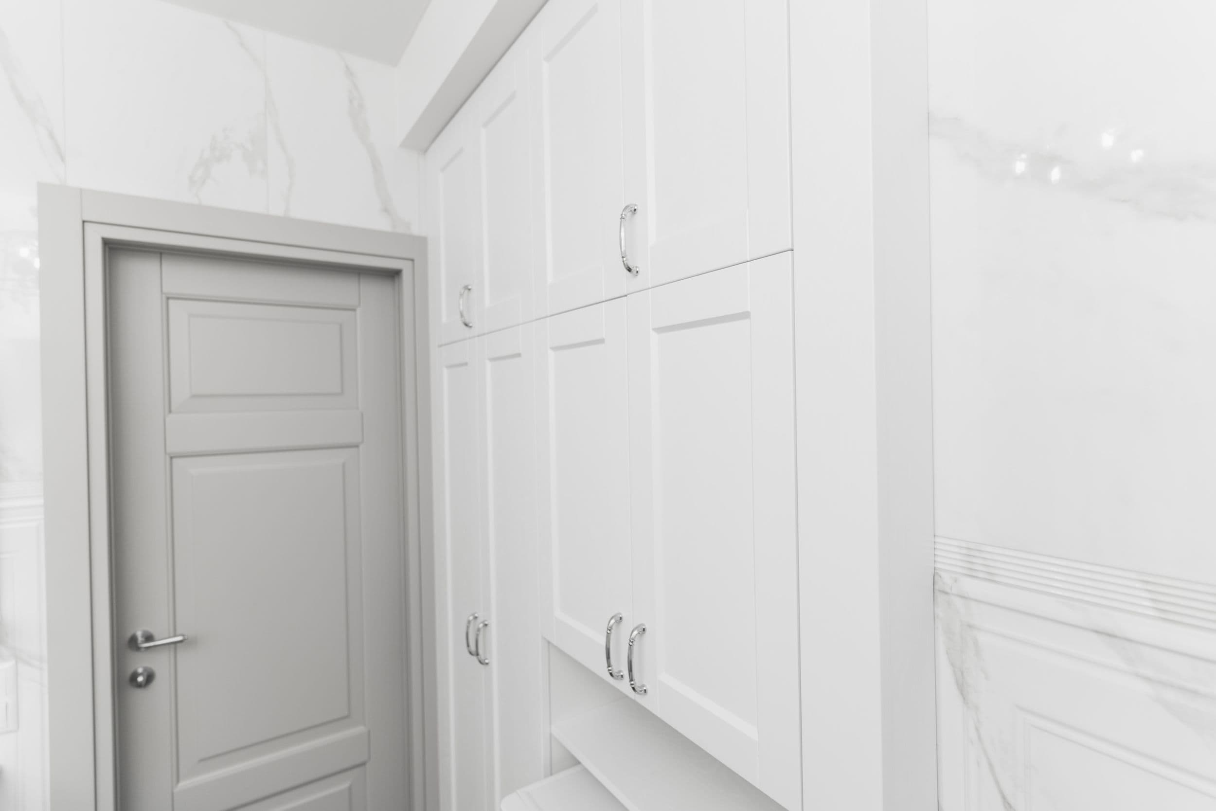 Встроенная корзина для белья